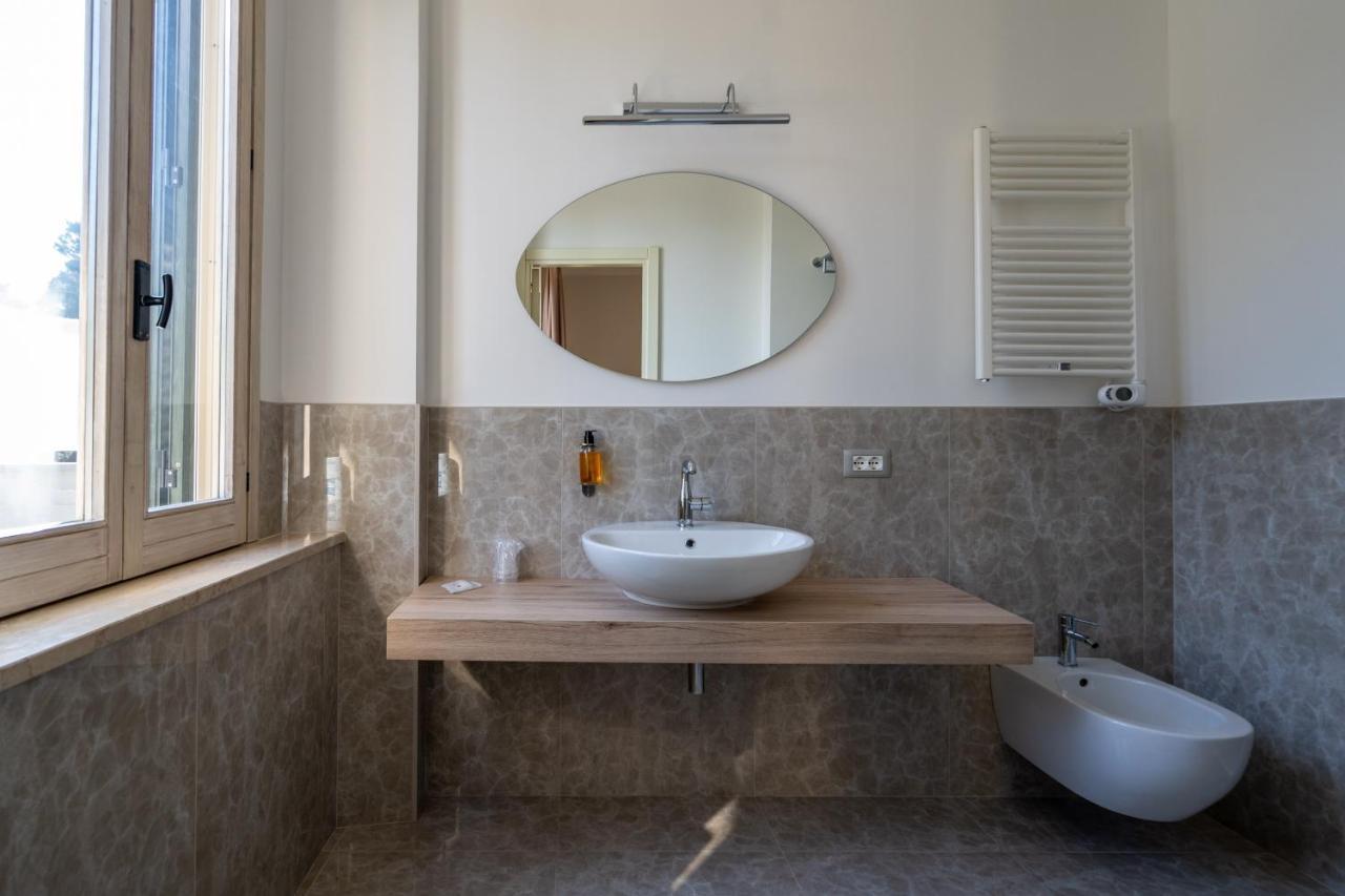 Park Hotel Villa Maria San Menaio Kültér fotó